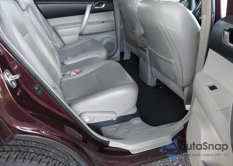 2012 Toyota Highlander Se V6 from USA, damaged, VIN 5TDZK3EH1CS074191